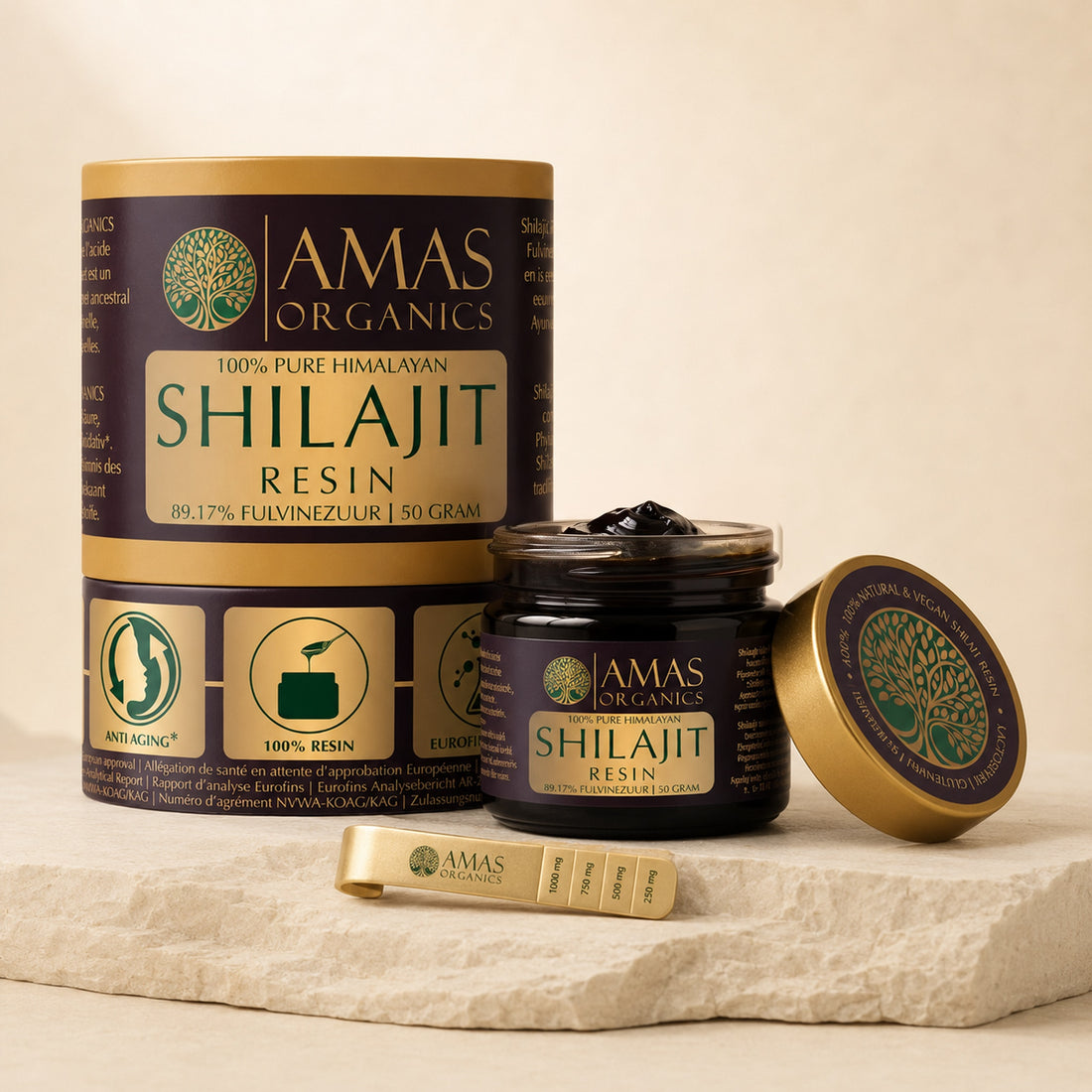 Shilajit Resin 50 g met open pot en koker op natuursteen